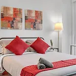 Cute 2Bed Condo Near Scotiabank Mtcc Skydome Water