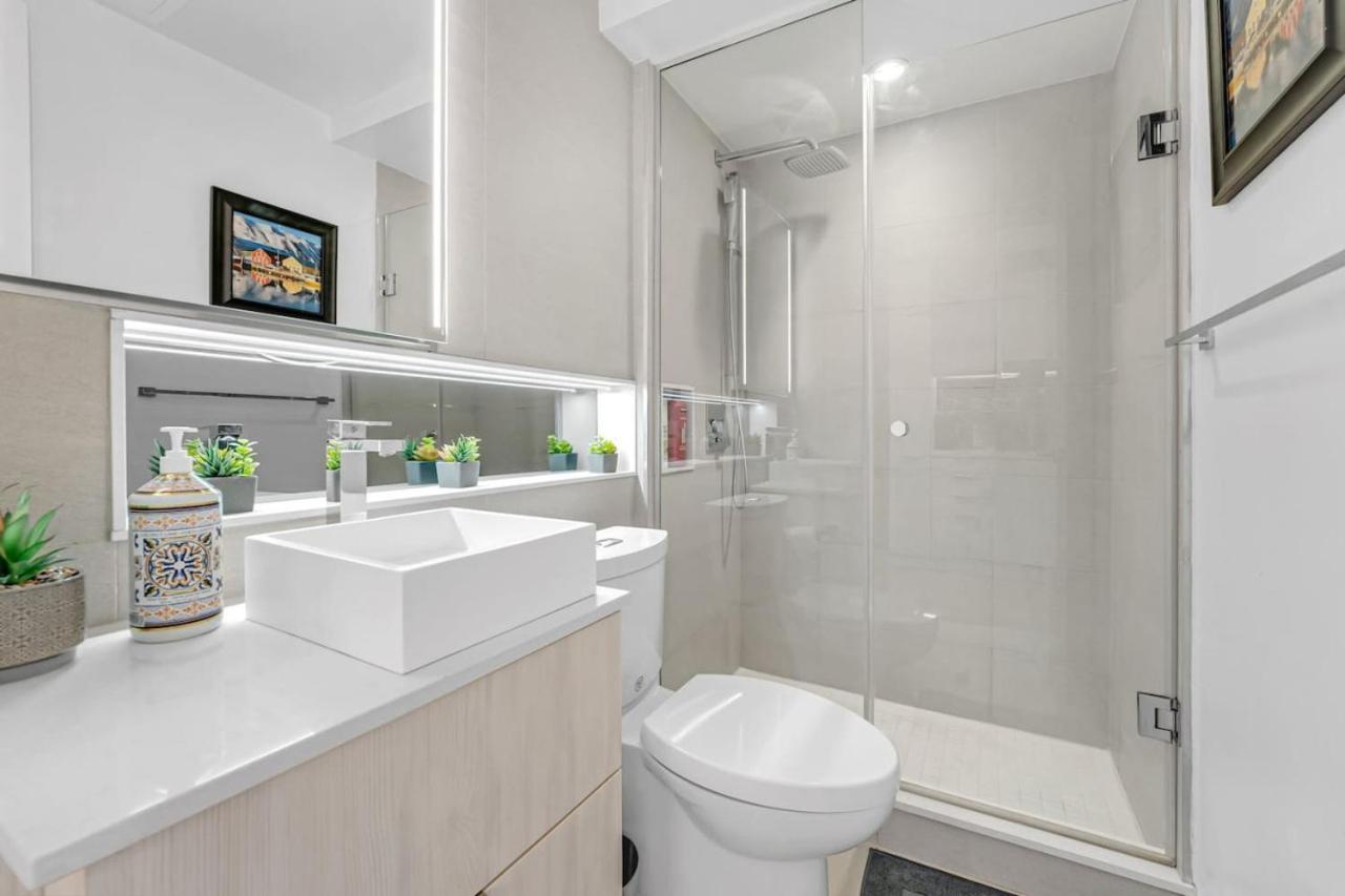 Apartment Cute 2bed Near Scotiabank Mtcc Skydome Water Toronto